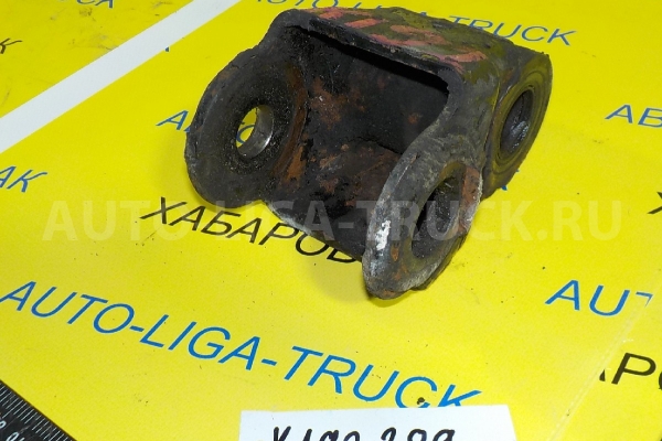 Серьга Mitsubishi Canter 4M42 Серьга 2006 MK383717 Серьга Mitsubishi Canter 4M42 Серьга 2006 MK383717