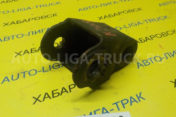 Серьга Mitsubishi Canter 4M51 Серьга 4M51 1997  MC114560