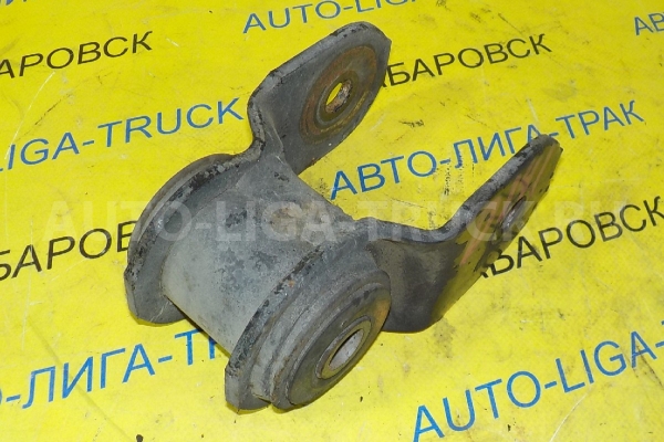 Серьга Toyota Dyna, Toyoace S05C Серьга S05C 2003 48042-37020 Серьга Toyota Dyna, Toyoace S05C Серьга S05C 2003 48042-37020