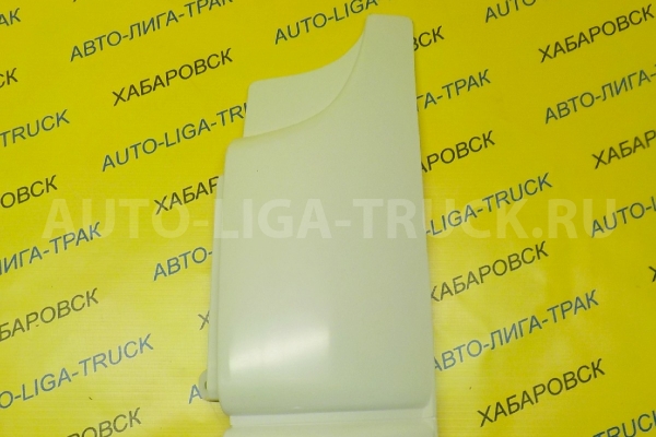 Щека Mitsubishi Fuso Щека MC934033 Щека Mitsubishi Fuso Щека MC934033
