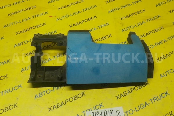 Щека Isuzu Elf 4JB1 Щека 4JB1 1988  8-94470-276-2
