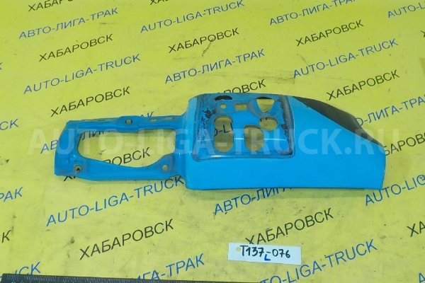 Щека Mazda Titan 4HF1 Щека 4HF1 1998  W202-56-92XD