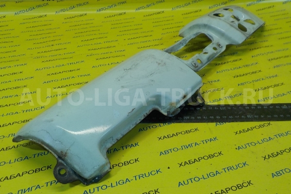 Щека Mazda Titan НА Щека 1990 W201-56-980D Щека Mazda Titan НА Щека 1990 W201-56-980D