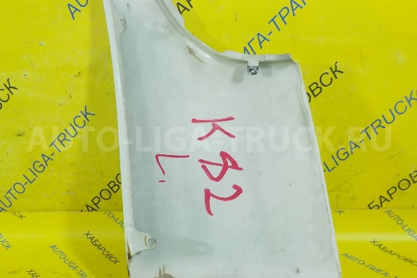 Щека Mitsubishi Canter 4D35 Щека 4D35 1994  MC995996