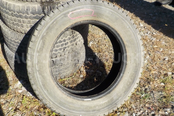 Шина  225/65 R17.5 116/114L LT  BRIDGESTONE Blizzak W965  HJE2907 Шина    R17-5