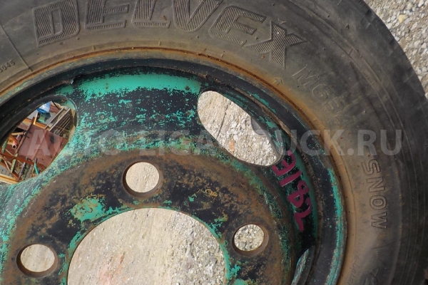 Шина 195/70 R15,5 109/107L LT Шина 4HF1 1997  R15-5