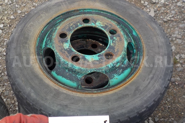 Шина 195/70 R15,5 109/107L LT Шина 4HF1 1997  R15-5
