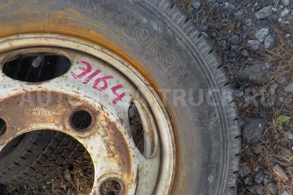 Шина 195/70 R15,5 109/107L LT 12PR  YOKOHAMA ICE GUARD IG91  YYY4414 Шина 4HF1 1996  R15-5