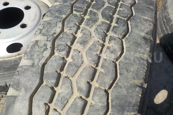 Шина 205/75 R16 113/111L LT Шина 4HL1 2005  R16