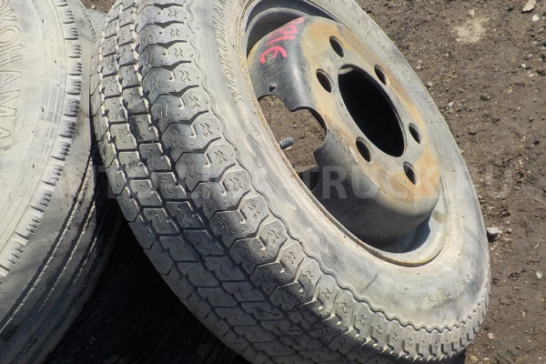 Шина 165R14 LT 6PR Шина 4JG2 1997 R14 Шина 165R14 LT 6PR Шина 4JG2 1997 R14