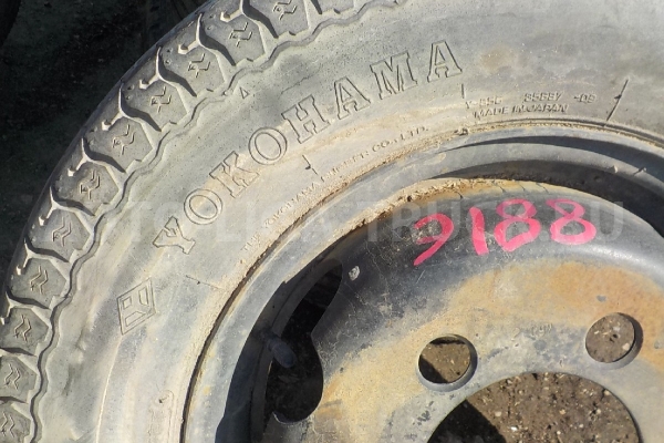 Шина 165R14 LT 6PR Шина 4JG2 1997 R14 Шина 165R14 LT 6PR Шина 4JG2 1997 R14