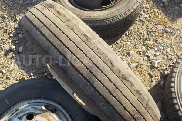 Шина 185/85 R16 111/109L LT  BRIDGESTONE V-steel Rib R202 HFF1004 Шина 4D33 1999  R16