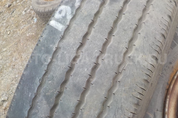 Шина 195/70 R15,5 109/107L LT  TOYO Hyparadial ST M117  5282202 Шина 4D35 1996  R15-5