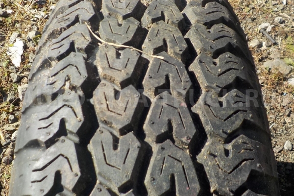 Шина Nissan Atlas QD32 Шина QD32 2005 R15 Шина Nissan Atlas QD32 Шина QD32 2005 R15