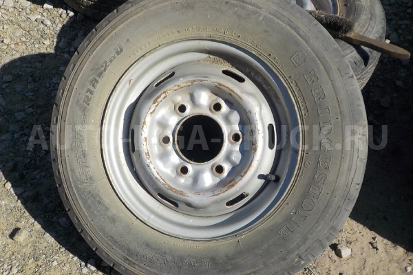 Шина 215/60 R15,5 110/108L LT   YOKOHAMA Шина TD23 1988  R14