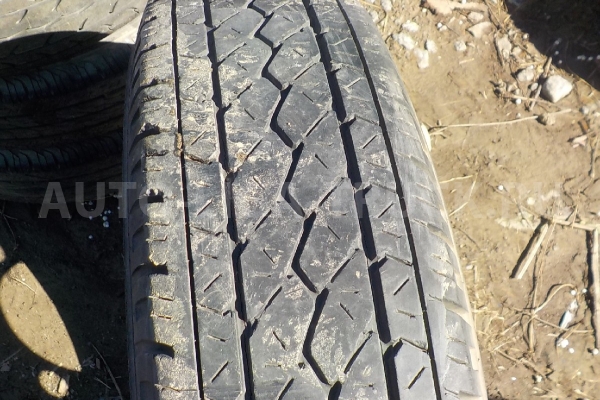 Шина 175 R14 LT 8PR   BRIDGESTONE R600  JEB1701 Шина TD27 1995  R14