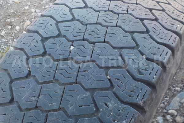 Шина 215/60 R15,5 110/108L LT DUNLOP SP 055  X2901 Шина TD27 1995  R15-5