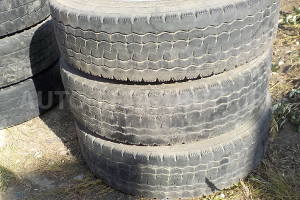 Шина 195/75 R15 109/107L LT  BRIDGESTONE M810  CND5104 Шина    R15