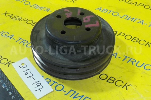 Шкив помпы Isuzu Elf 4HF1 Шкив помпы 4HF1 1995  8-94389-413-1