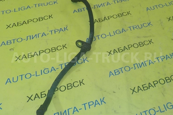 Шланг тормозной Mitsubishi Canter 4D33 Шланг тормозной 4D33 1999  MK355015