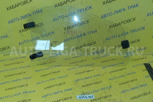 Стекло двери Mitsubishi Canter 4M50 Стекло двери 4M50   MC938474