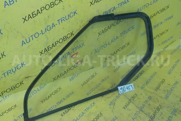 Стекло двери Toyota Dyna, Toyoace Стекло двери    68126-95400