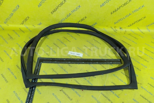 Стекло лобовое Nissan Atlas TD23 СТЕКЛО ЛОБОВОЕ TD23 1993 72710-0T000 Стекло лобовое Nissan Atlas TD23 СТЕКЛО ЛОБОВОЕ TD23 1993 72710-0T000