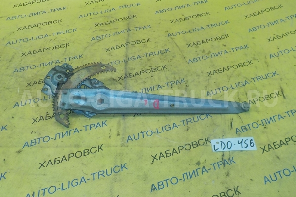 СТЕКЛОПОДЪЁМНИК Toyota Dyna, Toyoace СТЕКЛОПОДЪЁМНИК    69820-95406