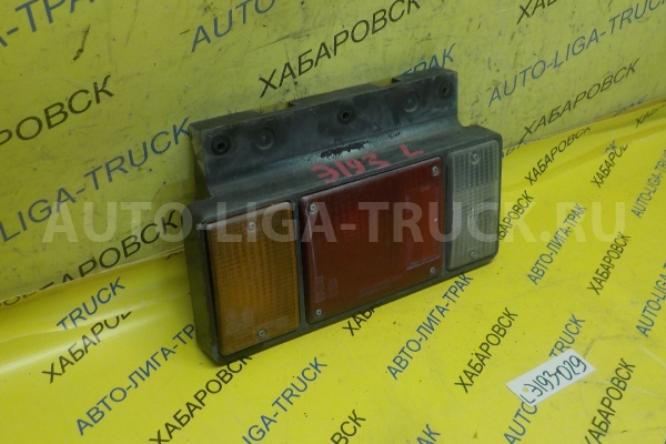 СТОП-СИГНАЛ Isuzu Elf 4BC2 СТОП-СИГНАЛ  1985  8-94257-416-3