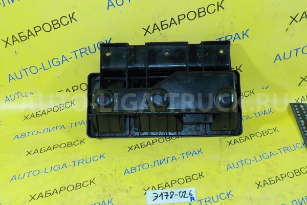 СТОП-СИГНАЛ Isuzu Elf 4HG1 СТОП-СИГНАЛ 4HG1 1996 8-97106-224-2 СТОП-СИГНАЛ Isuzu Elf 4HG1 СТОП-СИГНАЛ 4HG1 1996 8-97106-224-2