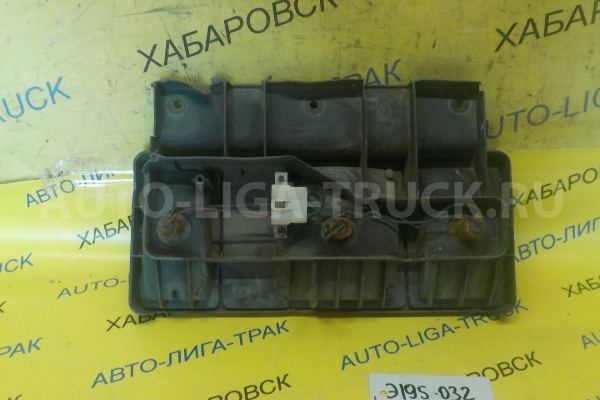 СТОП-СИГНАЛ Isuzu Elf 4HG1 СТОП-СИГНАЛ 4HG1 1996 8-97106-225-1 СТОП-СИГНАЛ Isuzu Elf 4HG1 СТОП-СИГНАЛ 4HG1 1996 8-97106-225-1