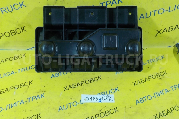 СТОП-СИГНАЛ Isuzu Elf 4HJ1 СТОП-СИГНАЛ 4HJ1   8-97213-367-0