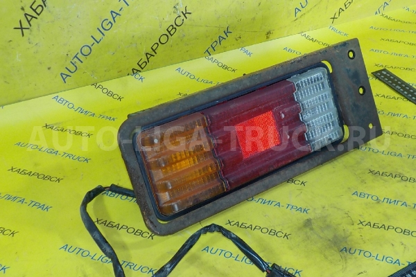 СТОП-СИГНАЛ Mazda Titan 4HG1 СТОП-СИГНАЛ 4HG1 2000 8BW5-51-160 СТОП-СИГНАЛ Mazda Titan 4HG1 СТОП-СИГНАЛ 4HG1 2000 8BW5-51-160