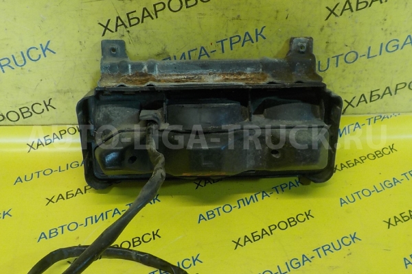 СТОП-СИГНАЛ Mazda Titan HA СТОП-СИГНАЛ HA 1993 8BW2-51-160 СТОП-СИГНАЛ Mazda Titan HA СТОП-СИГНАЛ HA 1993 8BW2-51-160