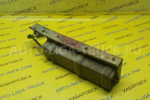 СТОП-СИГНАЛ Mitsubishi Canter 4M51 СТОП-СИГНАЛ 4M51 2001 MC149643 СТОП-СИГНАЛ Mitsubishi Canter 4M51 СТОП-СИГНАЛ 4M51 2001 MC149643