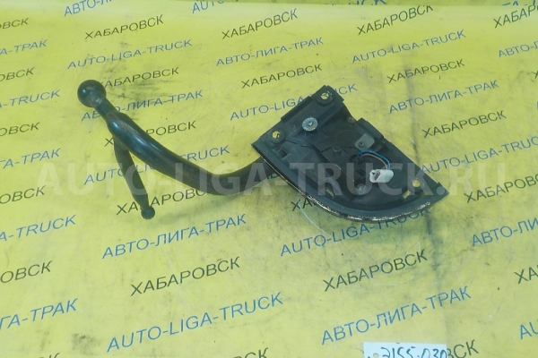 СТОЙКА ЗЕРКАЛА Isuzu Elf 4HG1 СТОЙКА ЗЕРКАЛА 4HG1 2000  8-97899-209-0