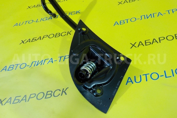 СТОЙКА ЗЕРКАЛА Mitsubishi Canter СТОЙКА ЗЕРКАЛА    MC140745