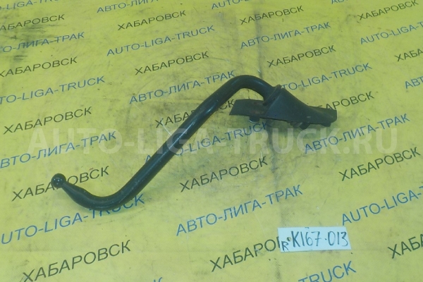 СТОЙКА ЗЕРКАЛА Mitsubishi Canter 4D32 СТОЙКА ЗЕРКАЛА 4D32 1989  MB094870