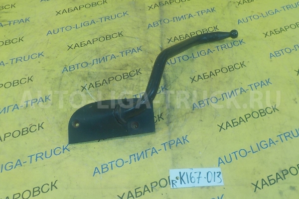 СТОЙКА ЗЕРКАЛА Mitsubishi Canter 4D32 СТОЙКА ЗЕРКАЛА 4D32 1989  MB094870