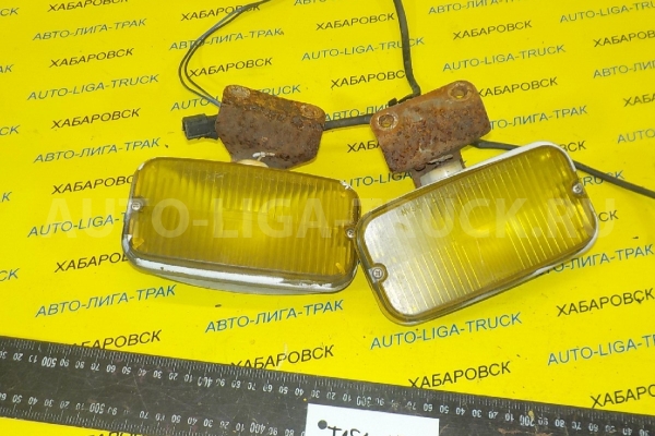 Туманка Mazda Titan НА Фара противотуманная 1990 W202-51-690B Туманка Mazda Titan НА Фара противотуманная 1990 W202-51-690B