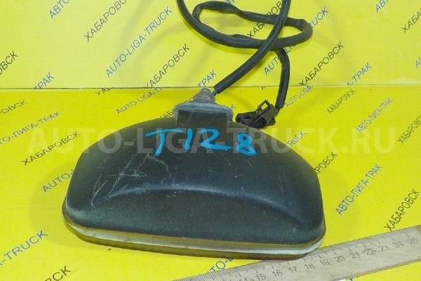 Туманка Mazda Titan TM Фара противотуманная TM 1995 W202-51-690B Туманка Mazda Titan TM Фара противотуманная TM 1995 W202-51-690B