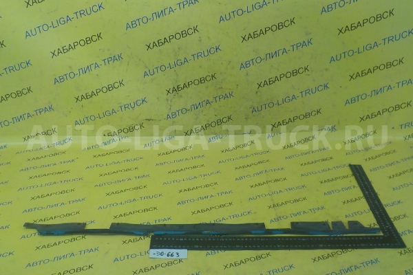 Уплотнитель стекла двери Isuzu Elf Уплотнитель двери    8-97852-093-2