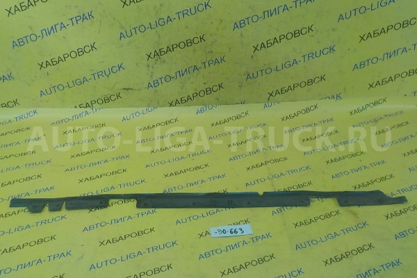 Уплотнитель стекла двери Isuzu Elf Уплотнитель двери    8-97852-093-2