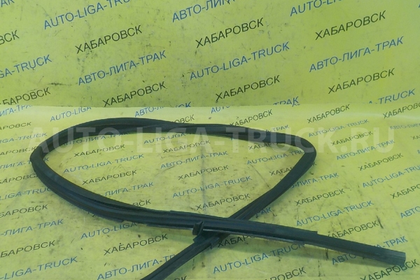 Уплотнитель двери Mazda Titan Уплотнитель двери    W611-58-605G