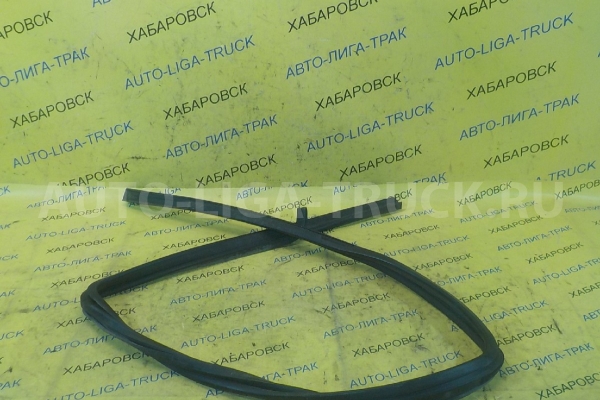 Уплотнитель двери Mazda Titan Уплотнитель двери    W611-58-605G