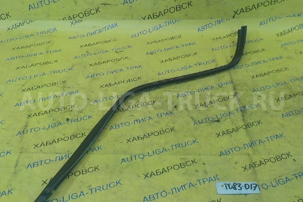 Уплотнитель двери Mazda Titan 4HG1 Уплотнитель двери 4HG1 2002  W610-50-651A