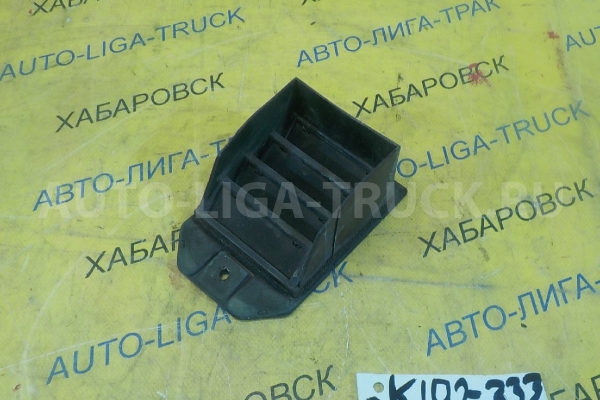 Уплотнитель двери Mitsubishi Canter 4M42 Уплотнитель двери  2006  MK487814