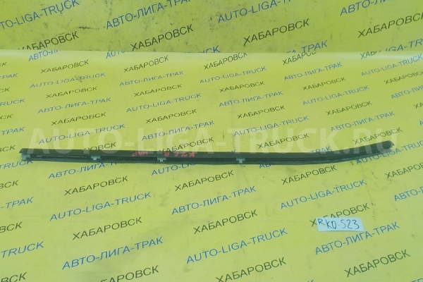 Уплотнитель стекла двери Mitsubishi Canter Уплотнитель двери MC146082 Уплотнитель стекла двери Mitsubishi Canter Уплотнитель двери MC146082