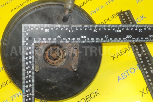 Вакуум тормозной Mitsubishi Canter 4D35 Вакуум тормозной 4D35 1995  MC862081