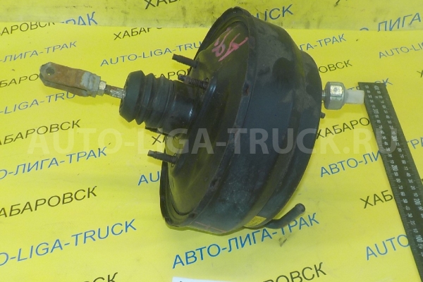 Вакуум тормозной Nissan Atlas TD25 Вакуум тормозной TD25 1996  47210-2T010